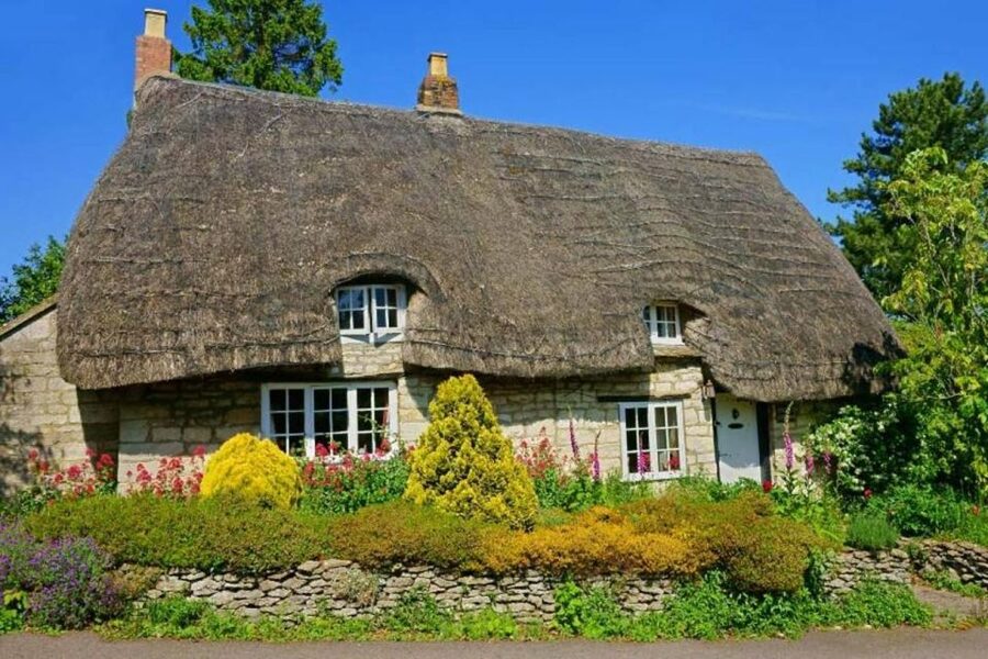 From London: The Cotswolds Day Trip with Lunch - Burford adds a third Cotswold character