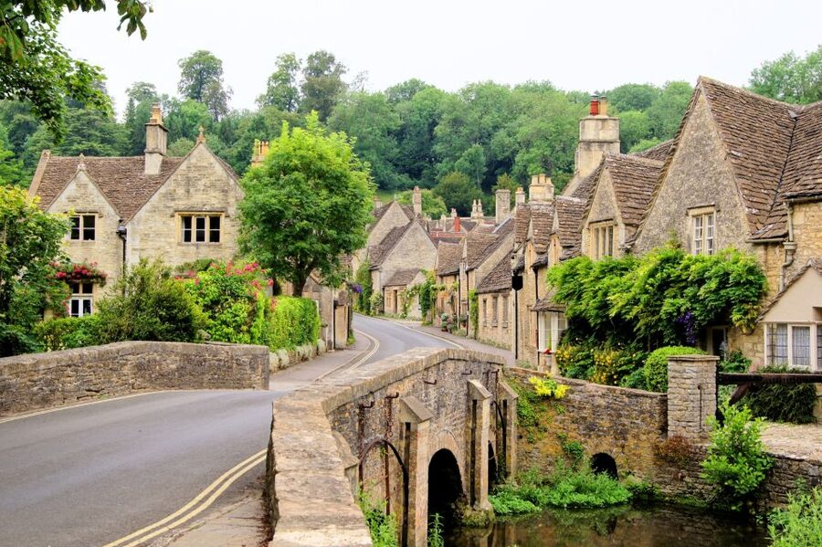 From London: Wales 5-Day Group Tour - B&B Comfort, Luggage, and Physical Demands