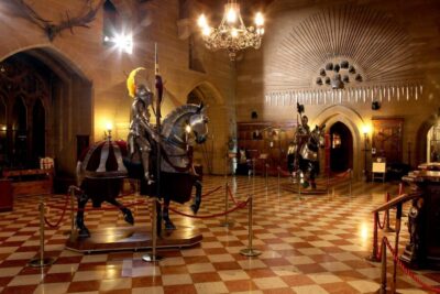 Warwick, Oxford, Stratford & Cotswolds Day Tour