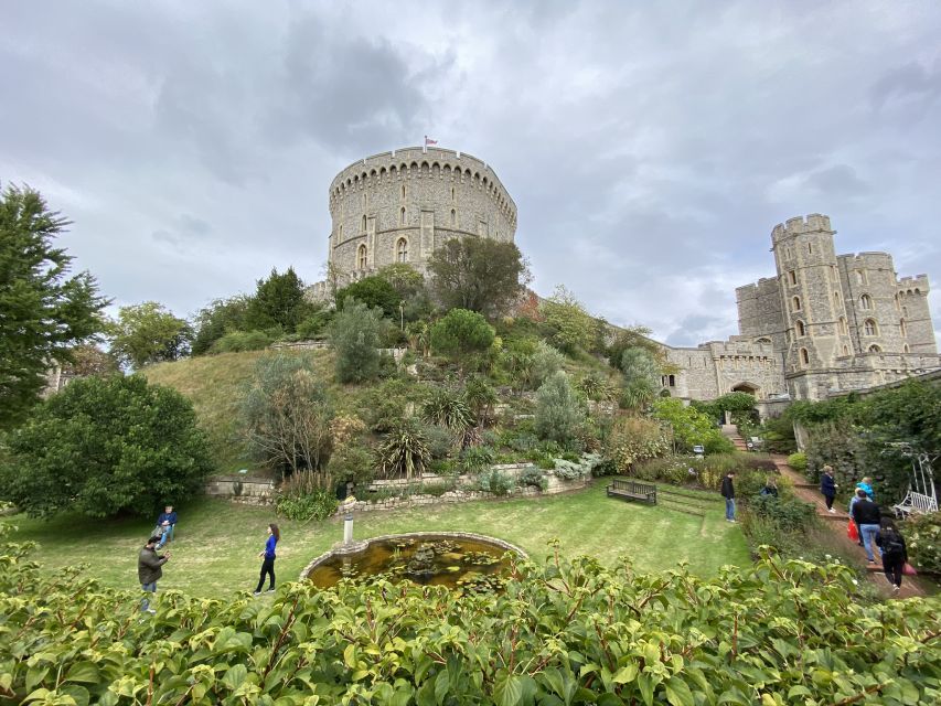 From London: Windsor Castle & Stonehenge Private Day Trip - 8:30am pickup at Gloucester Road Station