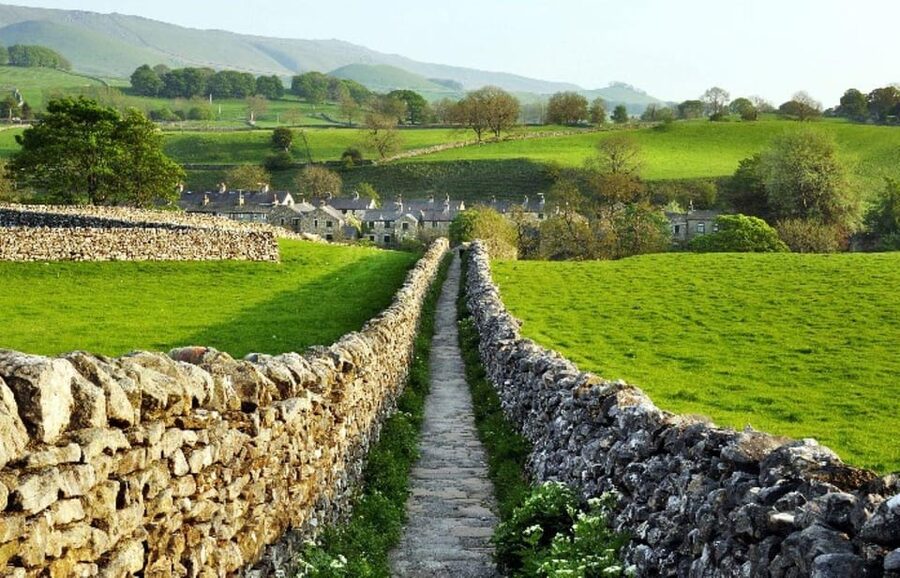 From Manchester: Dales and Brontë Country Small Group Tour - Key points to know before booking