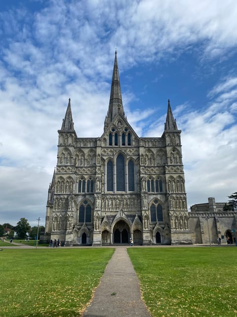 From Southampton: Stonehenge & Salisbury Private Day Trip - What the Private Minivan Adds