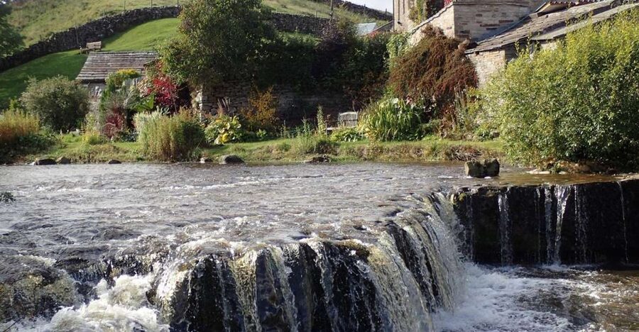 From York: Full-Day Yorkshire Dales Tour - The road to Kettlewell through the Dales