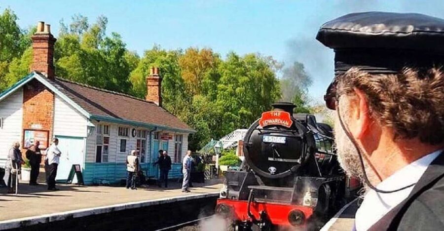 From York: Moors, Whitby, and the Yorkshire Steam Railway - Hutton-le-Hole and the feel of moorland Yorkshire