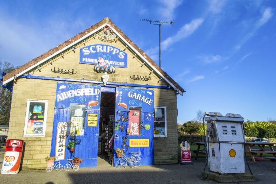 From York: North Moors and Whitby Tour - Guides are a major part of the value