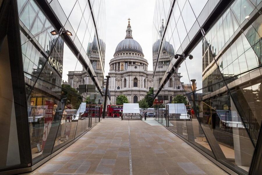 Full Day London Private Tour Including London Pass - The London Eye and the Thames corridor