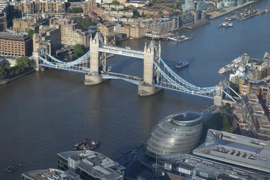 Full Day London Tour in a Private Vehicle with Admission - Kensington Palace and the royal west