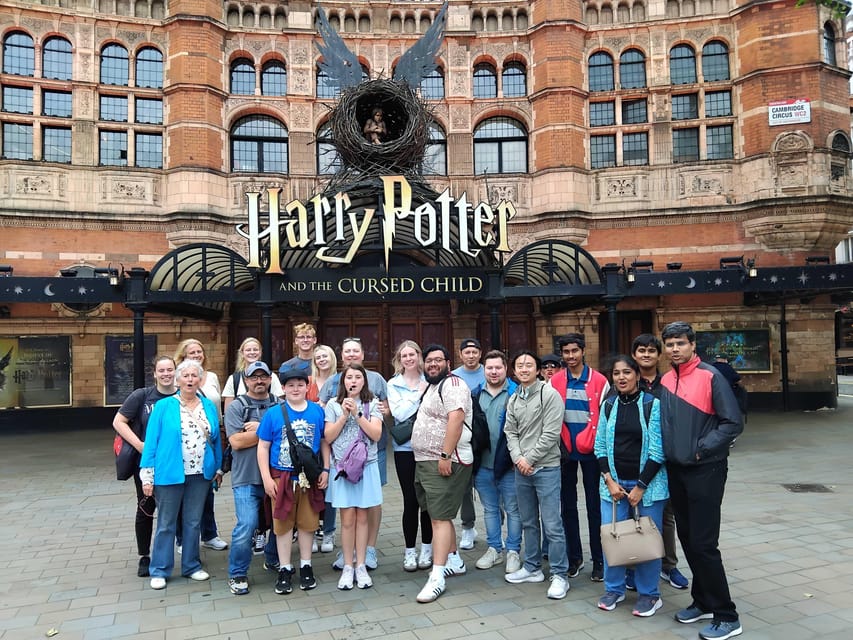 German London : The Ultimate Walking tour - Private clubs and London’s social codes