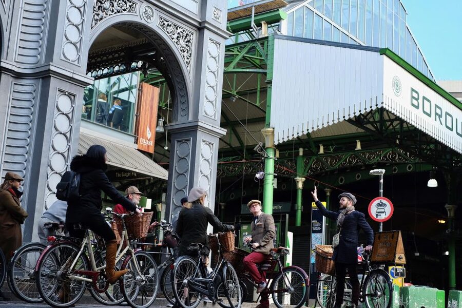 Gin Safari: Boozy London History on Two Wheels - What the £114 price includes