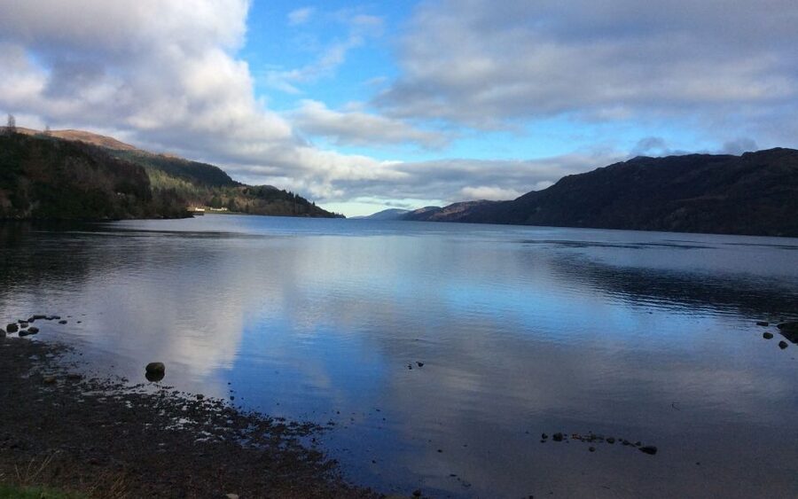 Glasgow: 2-Day Eilean Donan, Loch Ness & Glenfinnan Tour - Inveraray gives you a historic town stop