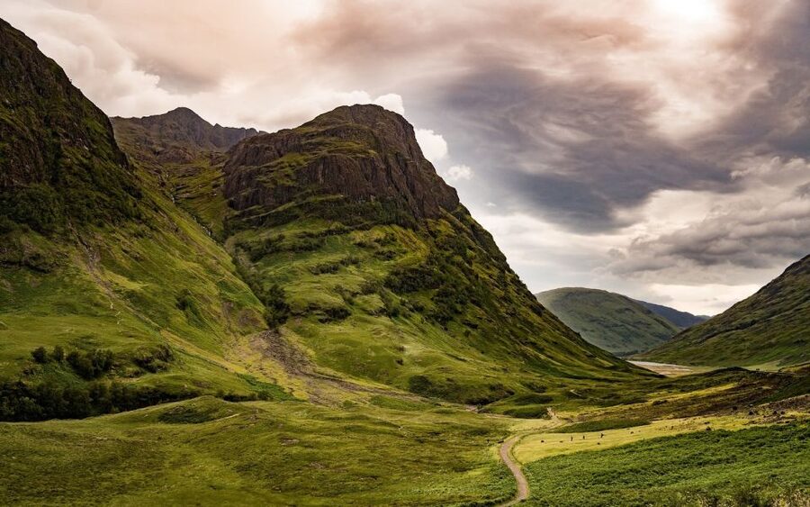 Glasgow: 2-Day Loch Ness, Inverness & Highlands Tour - Loch Ness, Fort Augustus, and the late arrival in Inverness