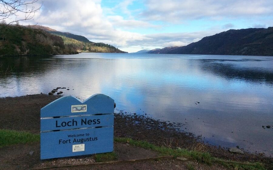 Glasgow: 2-Day Loch Ness, Inverness & Highlands Tour - Day two: Culloden and the ancient Clava Cairns