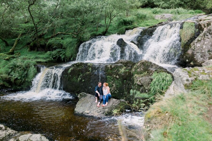 Glasgow: Loup of Fintry Waterfall Guided Tour - What the small group changes