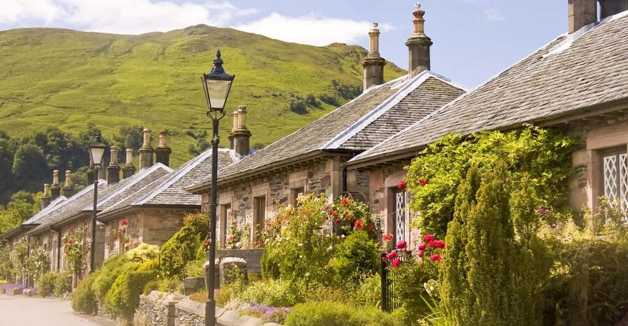 Greenock Cruise Terminal; Stirling Castle and District Tour - Dumbarton Castle and Scotland’s early frontier