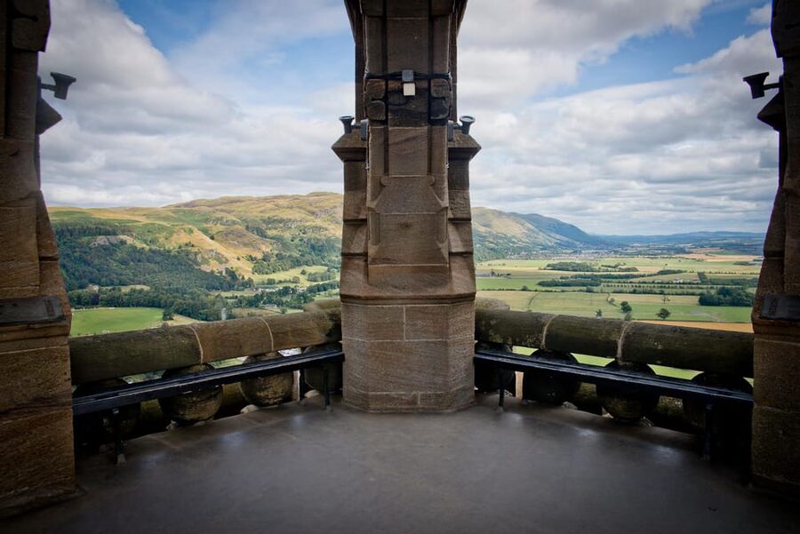Greenock Cruise Terminal; Stirling Castle and District Tour - Loch Lomond’s famous banks and open views