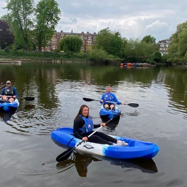 Group Kayak Experience on the beautiful Thames at Richmond - The first 15 to 20 minutes: safety before scenery