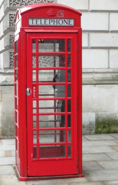 Harry Potter film locations Tour in London - Grimmauld Place and the darker side of London