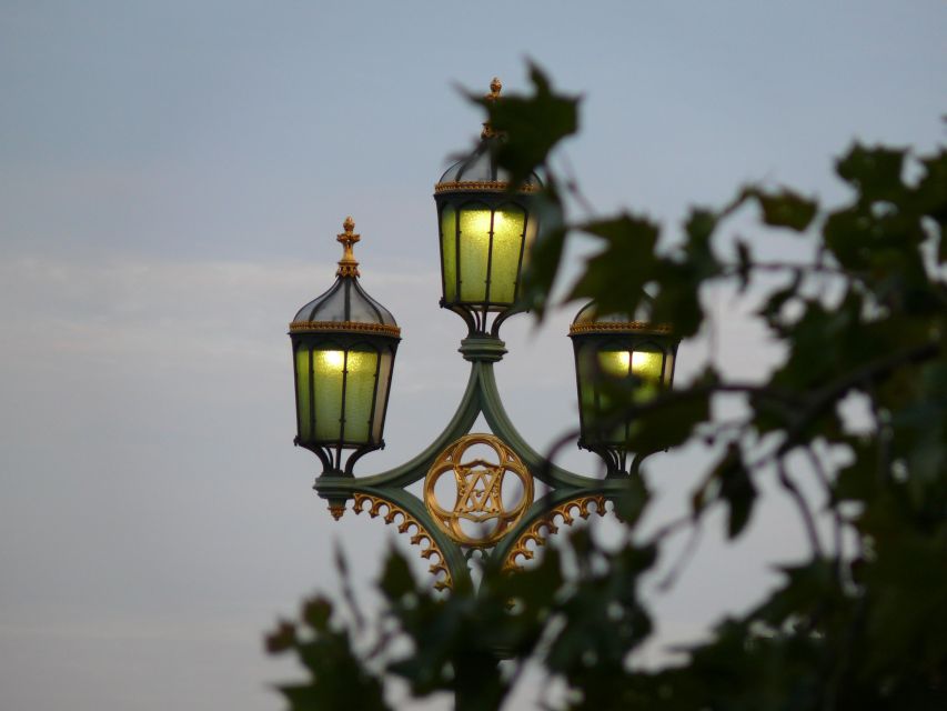 Harry Potter in London - Private Walking Tour - From government buildings to wizarding institutions