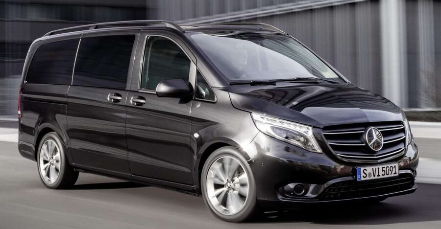 Heathrow to London taxi- Private, Comfortable Punctual. - The 1.5-hour ride in a private van