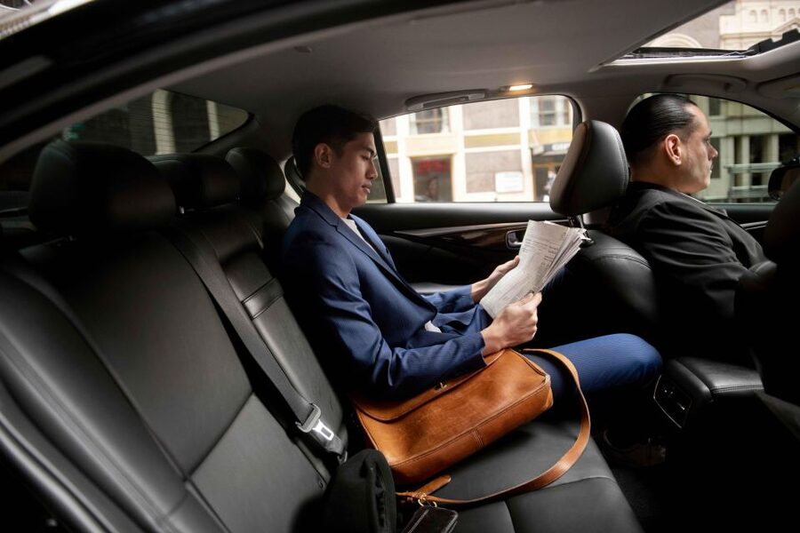 Heathrow to London taxi- Private, Comfortable Punctual. - What the meet-and-greet service really adds