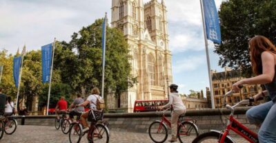 Highlights of Royal London Bike Tour (3 Hours)