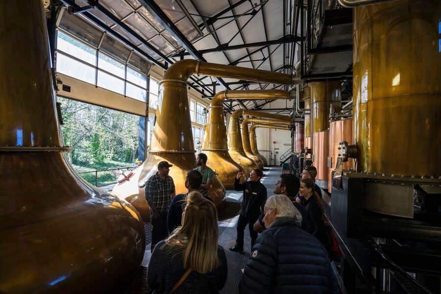 Invergordon: Inverness, Cawdor Castle & Highland Whisky Tour - Inverness gives you 75 minutes to eat and walk