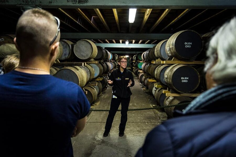Invergordon: Inverness, Cawdor Castle & Highland Whisky Tour - The bus schedule is efficient, but not leisurely