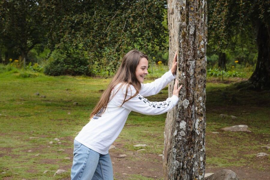 Inverness: Loch Ness Cruise, Castle, and Outlander Tour - Beauly Priory and a practical lunch break