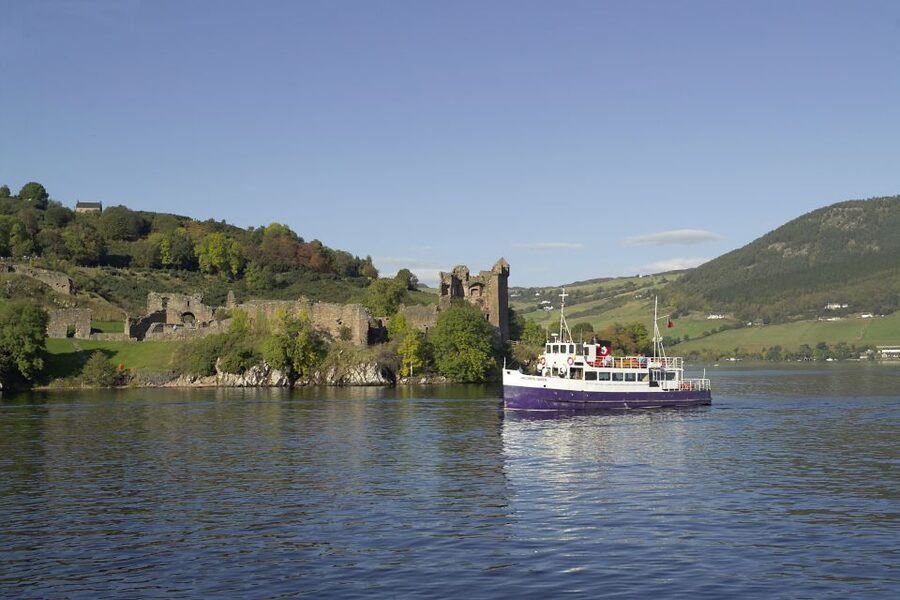 Inverness: Loch Ness Cruise, Castle, and Outlander Tour - The Singleton of Glen Ord whisky stop