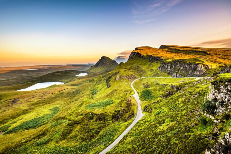 Inverness: Loch Ness, Skye, & Eilean Donan Castle Tour - Old Man of Storr and Kilt Rock
