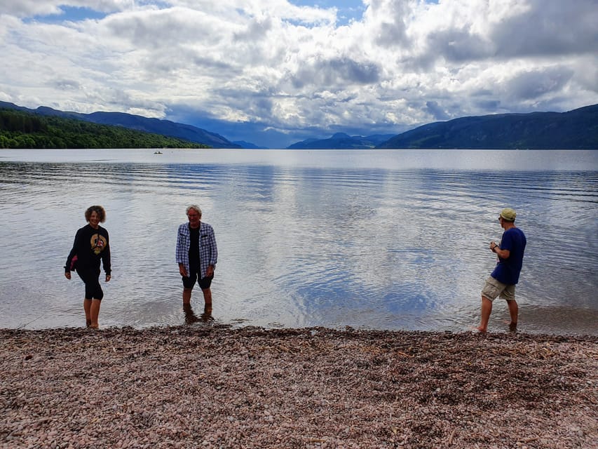 Inverness: Private Secret Hike to the Shores of Loch Ness - Clava Cairns, where the day turns ancient