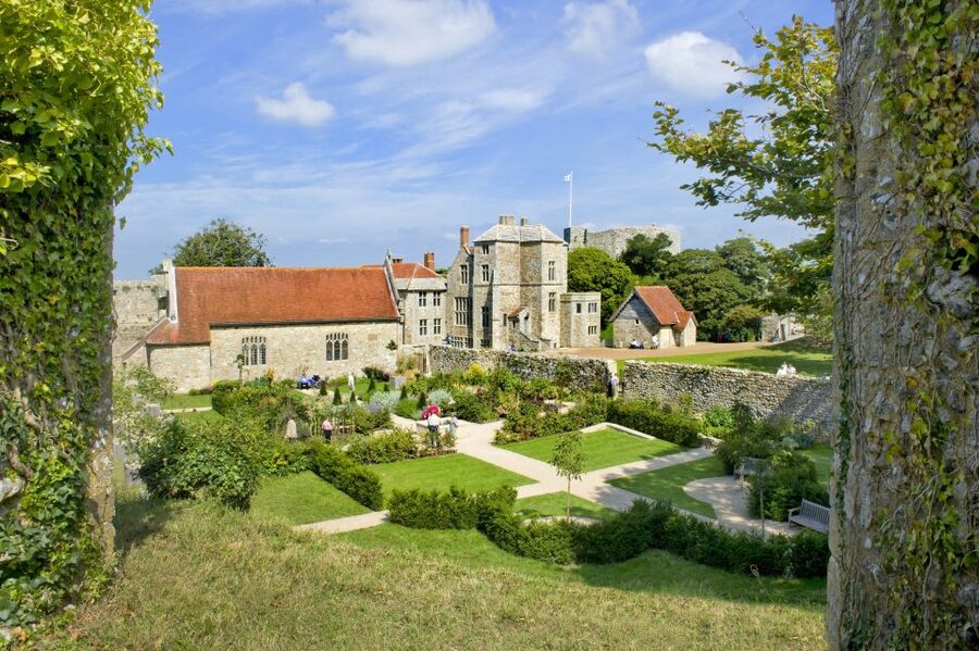 Isle of Wight: Carisbrooke Castle Entry Ticket - How long to allow and how to plan the visit