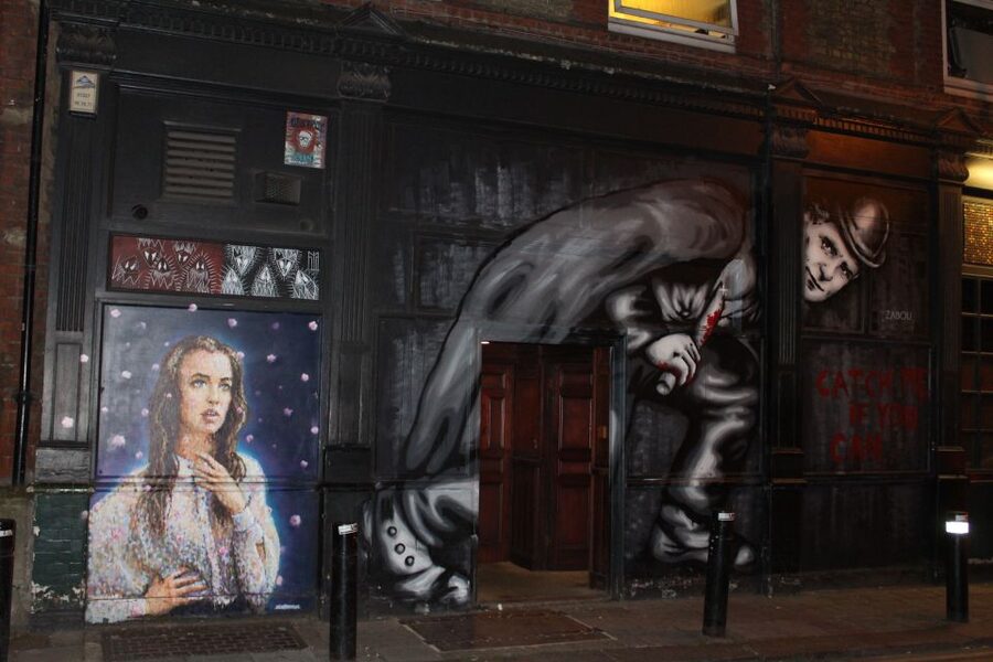 Jack The Ripper Tour in London's East End - Seeing the murder sites in modern London