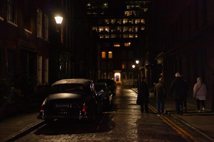 Jack the Ripper Walking Tour: Murder, Mystery, & the Women - Whitechapel through the victims’ lives