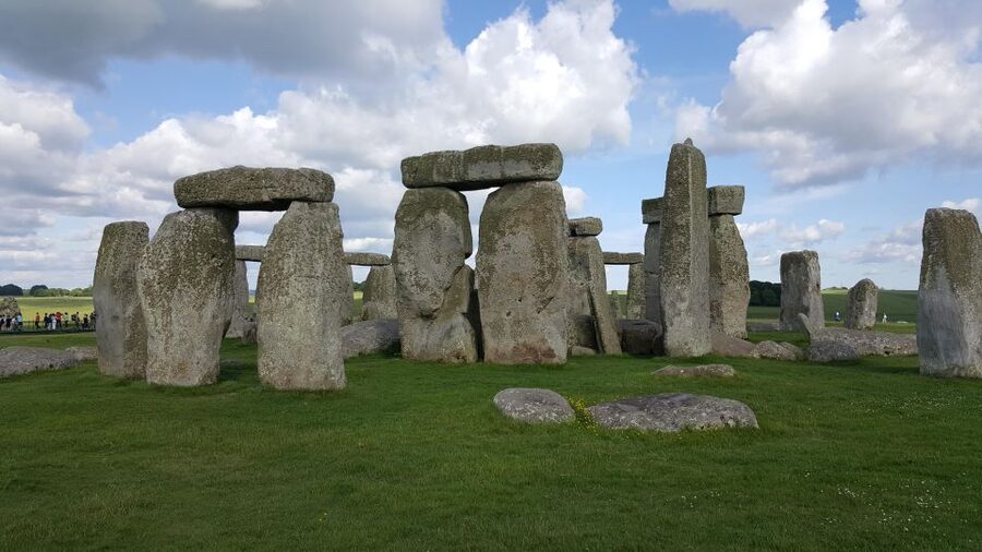 King Arthur Tour: Stonehenge, Glastonbury and Avebury - The private vehicle matters on a 300-mile route