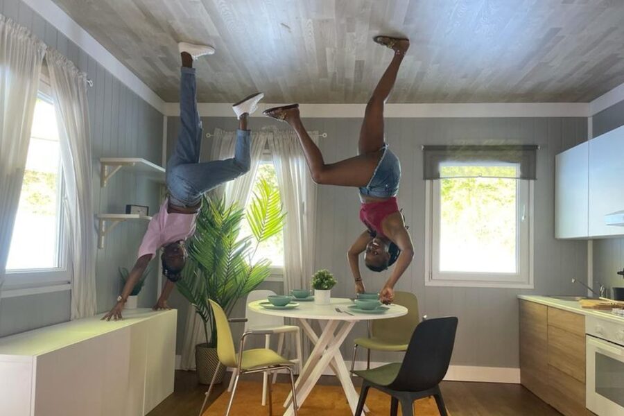 Lakeside: Upside Down House Entry Ticket - What the Upside Down House at Lakeside is really like