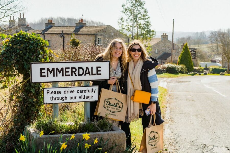 Leeds: Emmerdale Village Set Guided Tour - Key points to know before you book