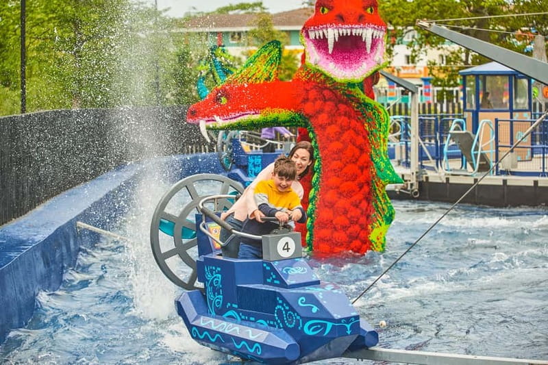 LEGOLAND Windsor Resort: Entrance Ticket - Atlantis Submarine Voyage and LEGO Star Wars Miniland