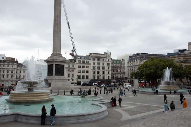 Lights, Camera, London! Movie Locations Walking Tour - Starting Under the Orange Umbrella at Piccadilly Circus