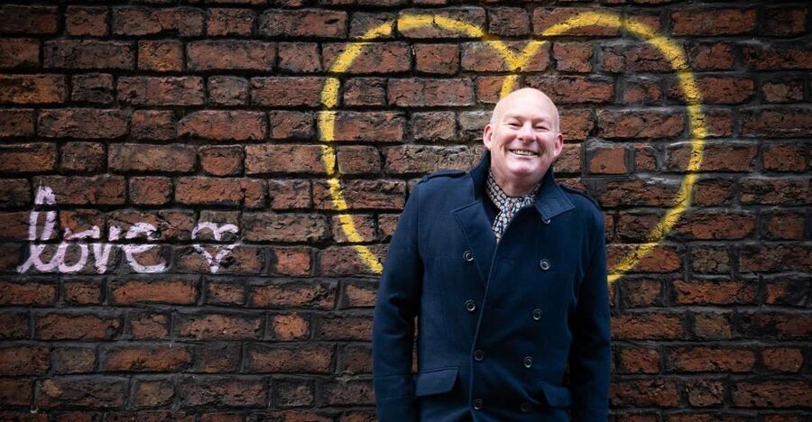 Liverpool: 1980s Music Walking Tour with Guitarist "Nasher" - Why Nasher changes the usual Liverpool music walk
