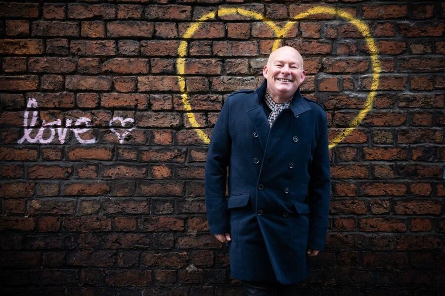 Liverpool: 1980s Music Walking Tour with Guitarist "Nasher" - Starting at LIPA on Mount Street