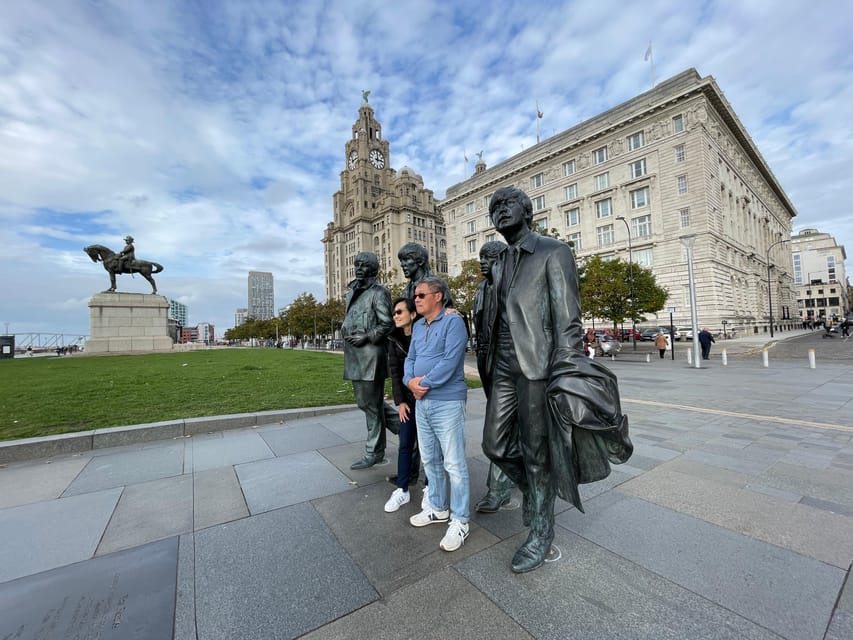 Liverpool: 2-hour Best of the Beatles Highlights Taxi Tour - Key points at a glance