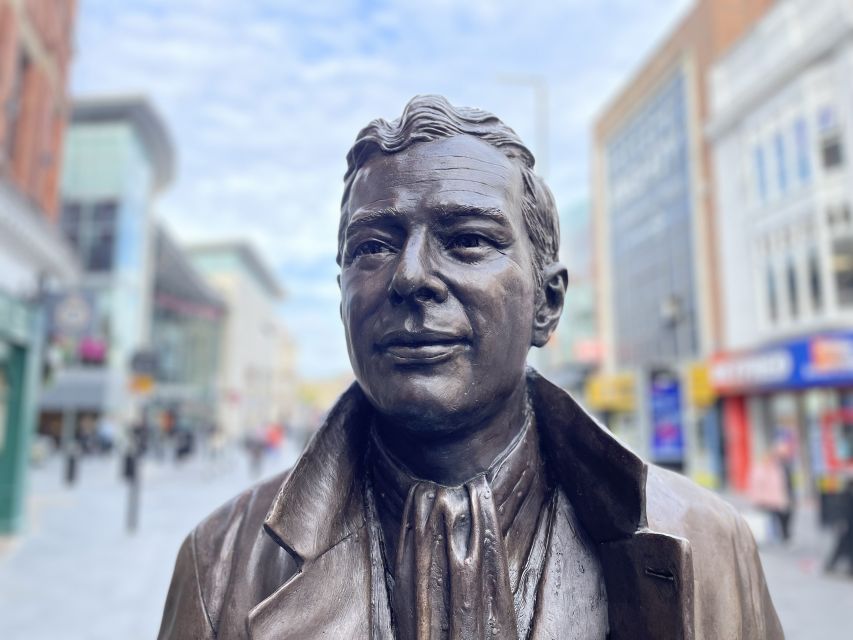 Liverpool: Beatles Highlights Walking Tour - Why this Beatles walk works better than a list of statues