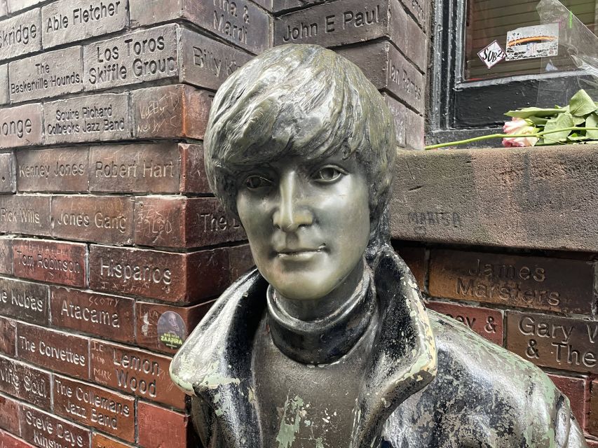 Liverpool: Beatles Highlights Walking Tour - Meeting the Beatles at the Pier Head