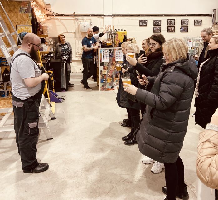 Liverpool: Brewery Bus Tour with 12 Beer and Pizza - Group size, atmosphere, and who will enjoy it