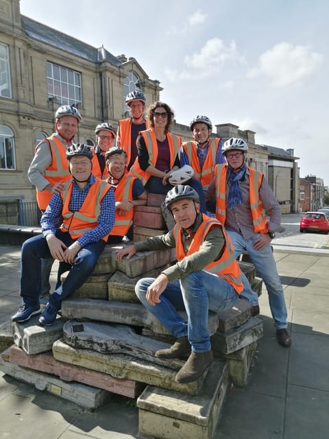 Liverpool: City Centre Highlights Tour on eBikes - Starting behind Black Lodge brewery