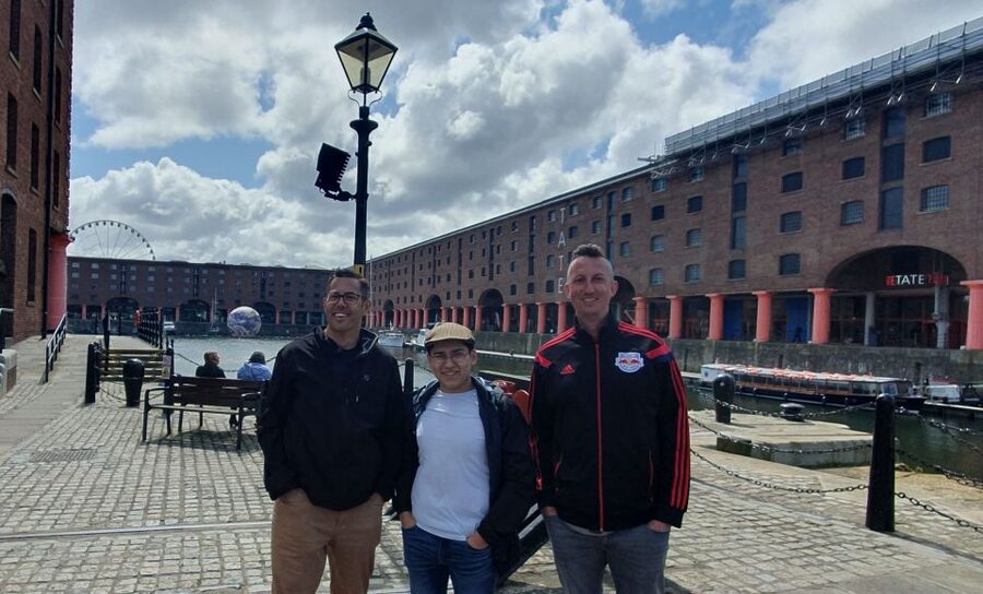 Liverpool: Guided City Walking Tour - Winslow House, Town Hall, and Castle Street