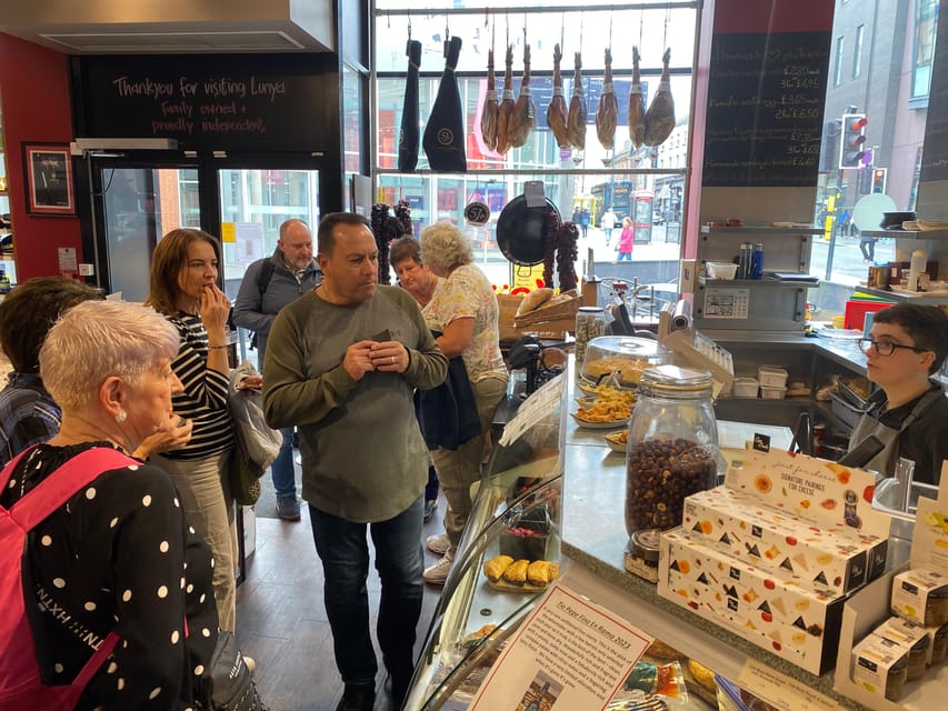 Liverpool: Guided Food and Drink Tour with Full Lunch - Key points at a glance