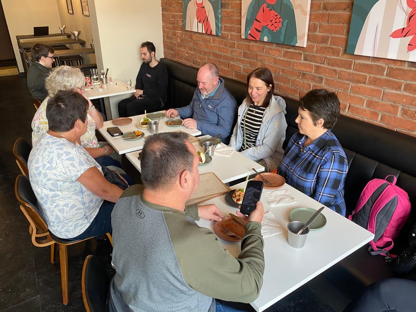 Liverpool: Guided Food and Drink Tour with Full Lunch - Why this food walk shows you a different Liverpool