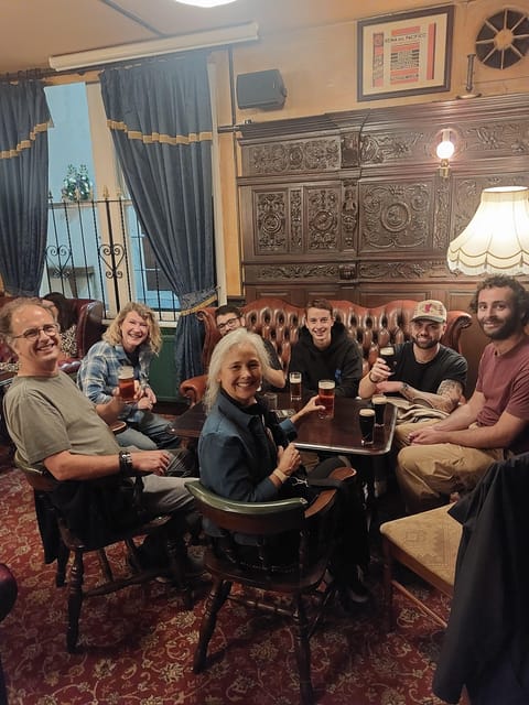 Liverpool: Guided Pub Crawl Tour with 3 Drinks - Why this Liverpool pub crawl works for a first night